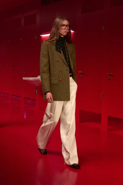 Look 55